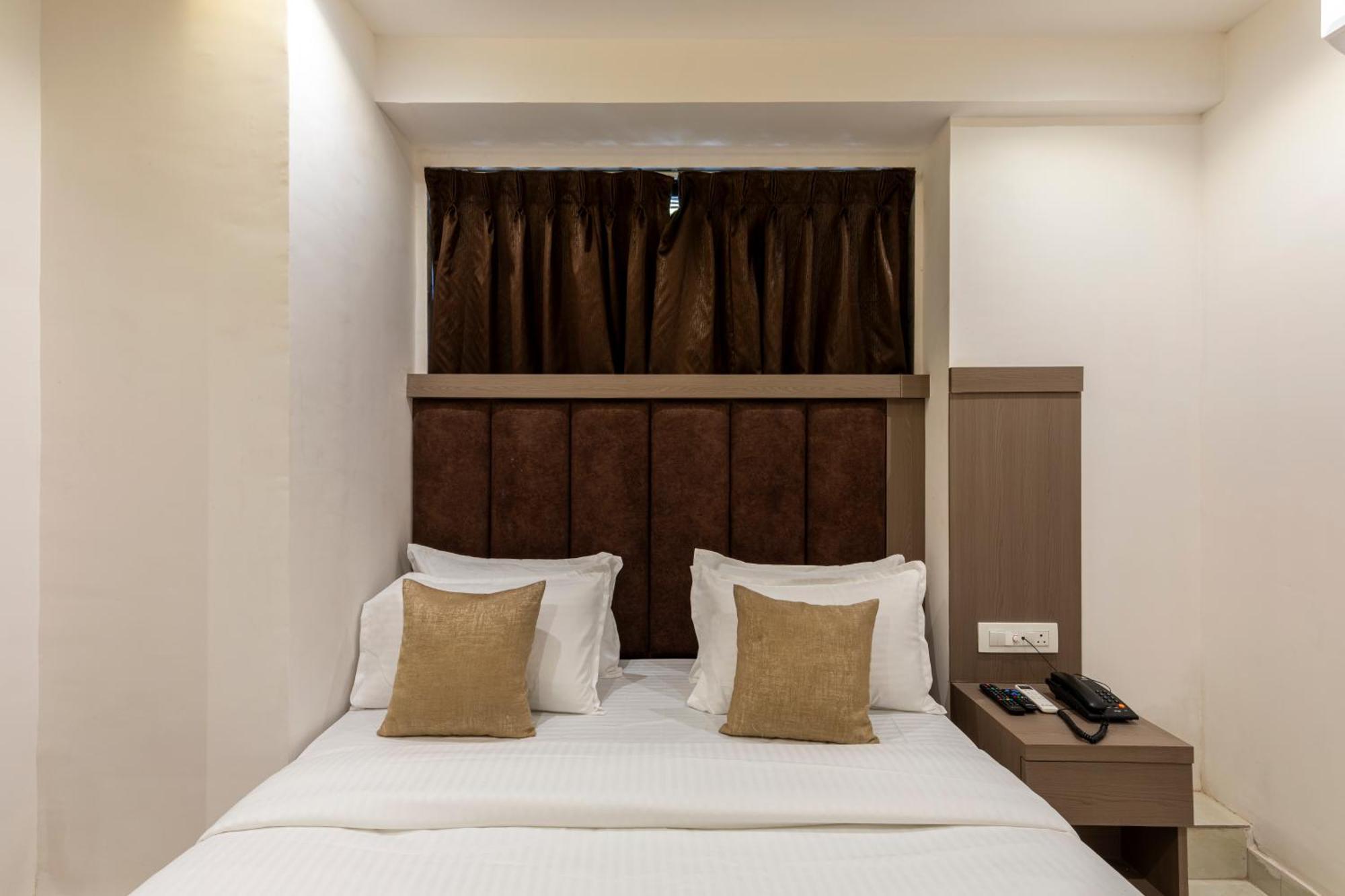 Hotel Metromax Andheri Mumbai