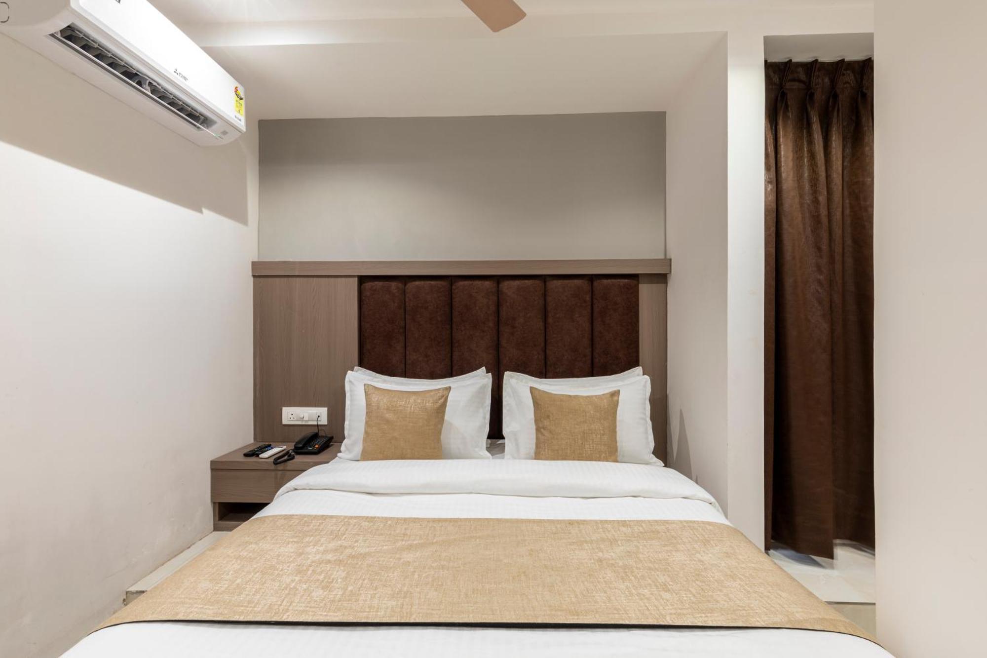 Hotel Metromax Andheri